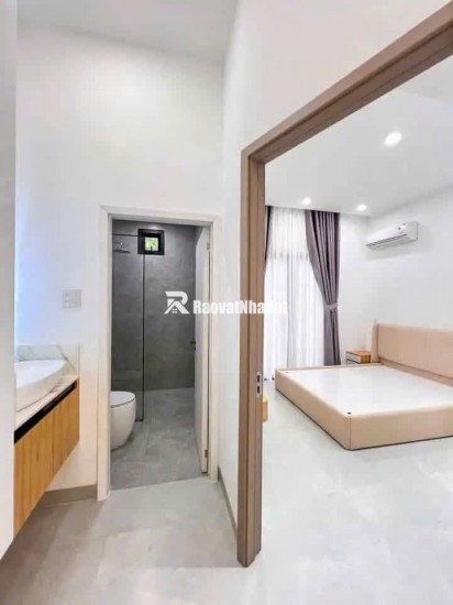 CHÍNH CHỦ BÁN NHÀ TRUNG TÂM PHƯỜNG 4, TP.TÂN AN, 85M², SHR, GIÁ CHỈ 2.6 TỶ